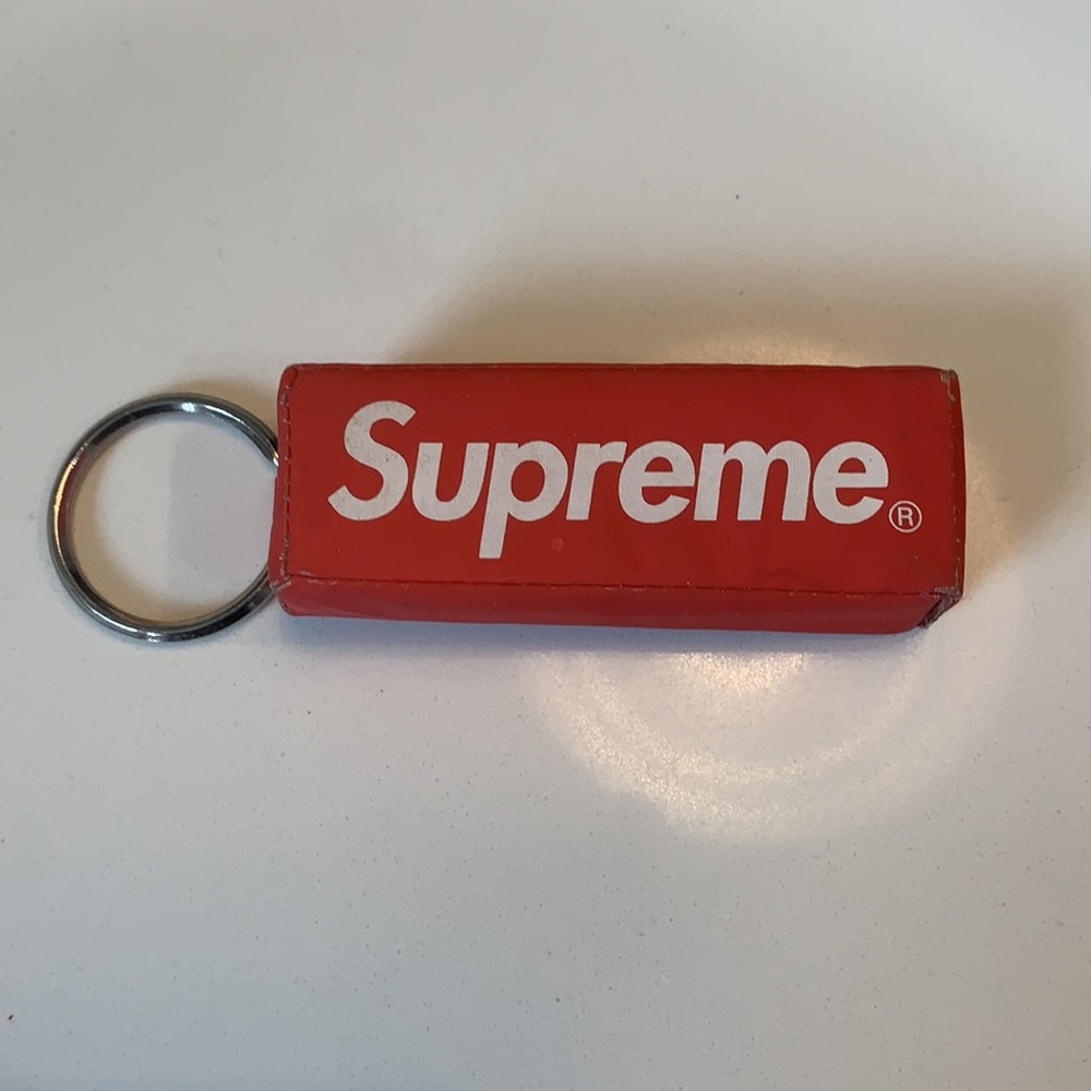 Red supreme puffy keychain